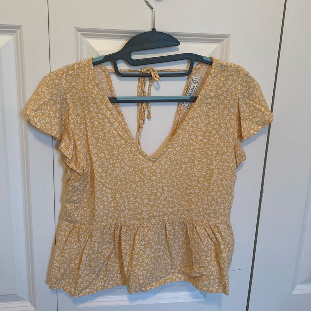 Abercrombie and fitch floral blouse